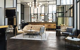 Ameron Muenchen Motorworld